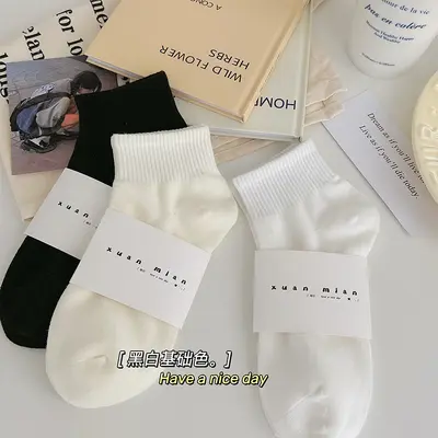 Spring and autumn short socks solid color women's pure cotton thin Japanese style student sports comfortable colorful short socks candy color