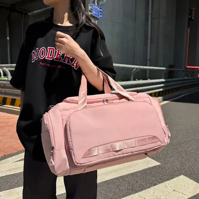 Reisetasche Rucksack Trocken- und Nassfach