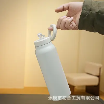 Isolierbecher 24 oz aus 304er Edelstahl mit magnetischer Handyhalterung - 5