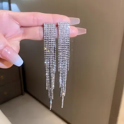 Premium and elegant live streaming cross-border internet celebrity elegant earrings European and American fashion exaggerated rhinestone long tassel earrings for women - 13