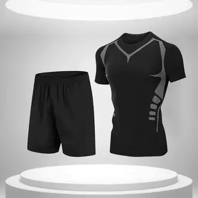 Herren-Sportset mit Eisseide-Kurzarmshirt und Trainingsshorts - 9