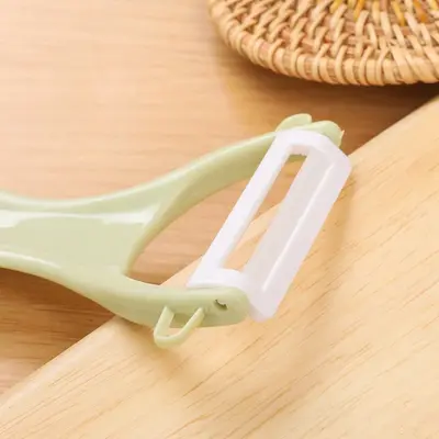 Scandinavian Style Ceramic Fruit Peeler