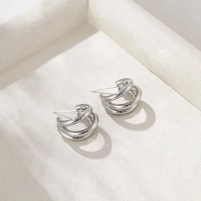 S925 Silver Needle Copper-Plated Real Gold Classic Versatile Earrings, Same Style as the Popular Sister-in-Law, Triple-Ring Stud Earrings, C-Shaped Hoop Earrings