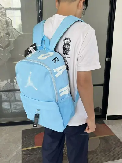 Large-Capacity Unisex Sports Backpack for Middle and High School, Laptop Compartment - 3