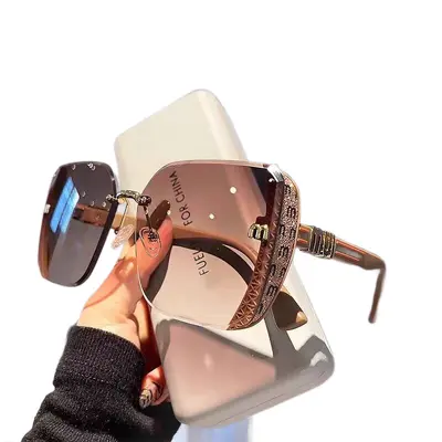 Large Square Women's Sunglasses, Polarized with UV Protection - 6