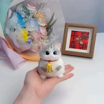 Handmade Kitten Figurine Stress Relief Toy - 4