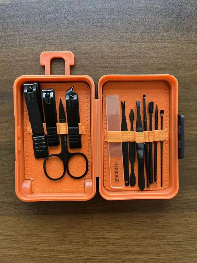 Manicure care suitcase 12-piece nail clipper set home nail clippers nail scissors special manicure tools - 9
