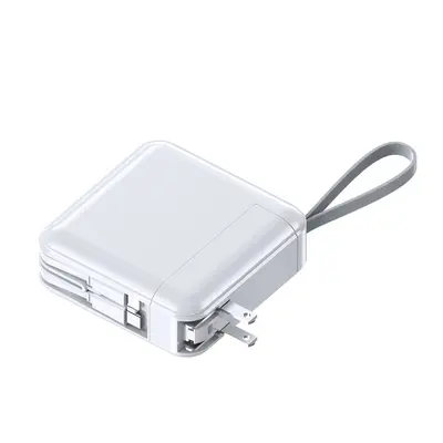 Güç bankası AC fişi, kablolu, büyük kapasiteli 20000 mAh süper hızlı şarj 22.5W sertifikalı mobil güç kaynağı ile birlikte gelir.