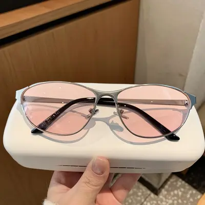 Damen-Cat-Eye-Sonnenbrille, gebogenes Glas, UV400-Schutz - 12