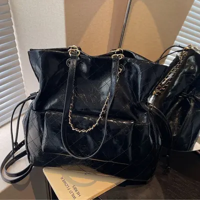 Women's Backpack, Large Capacity, Oily Leather Look - 1