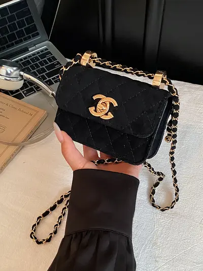 Mini-Damentasche mit Rautensteppung, Kette, Achseltasche, Modell 2025