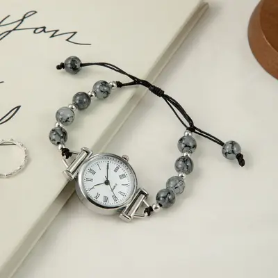 Damen-Webtechnologie-Uhr im Chanel-Stil, Armband-Uhr, Nischen-Leichtluxus, elegant, vielseitig, Kamelie-Perlen-Uhr. - 9