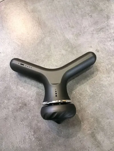 新品筋膜枪自卫女按摩器电动震动面部肩膀颈椎肌肉旋转按摩推脂仪 - 8