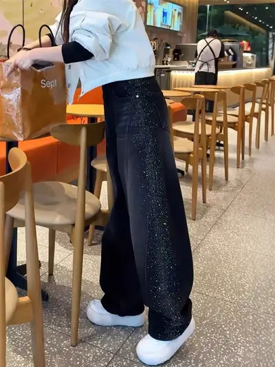Büyük Beden Yüksek Bel Geniş Paça Kot Pantolon, Yıldız Desen Taşlı
