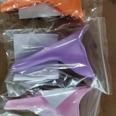 Portable Standing Urinal for Women, for Car and Outdoor Use - 9