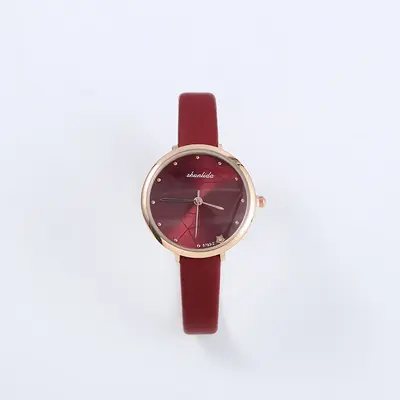 Women's quartz watch with geometric patterned leather strap - 8