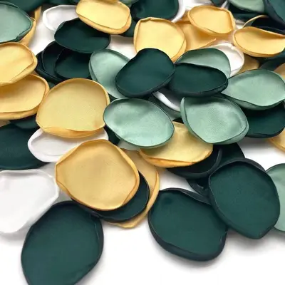 Silk Rose Petals and Simulated Leaves for Wedding and Party Decoration, 400 Pcs - 9