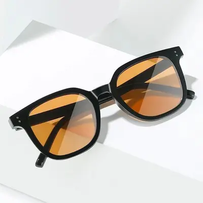 Unisex Retro-Sonnenbrille in Braun und Hellblau - 5