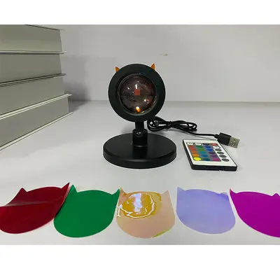 Fotoğrafçılık için sınır ötesi RGB mini gün batımı lambası, canlı yayın için ortam ışığı, fotoğrafçılık için arka plan duvarı, ins gün batımı projeksiyonlu yaratıcı masa lambası - 9