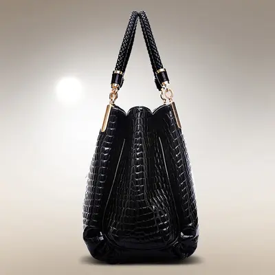 Crocodile Pattern Portable Shoulder Bag for Middle-Aged Women - 3
