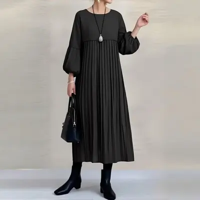 Rundhals-Kleid mit Laternenärmeln, plissiert, knielang, locker geschnitten