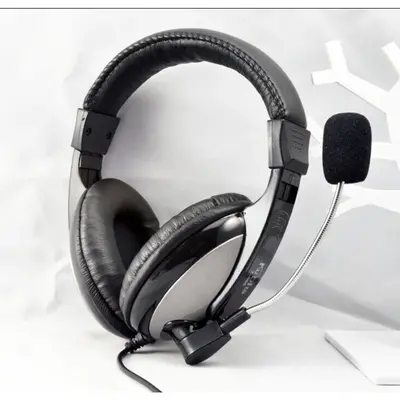 USB wired gaming headset with microphone