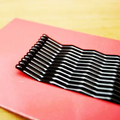 Black Card-Style Steel Hair Clip, Invisible Edge Clip