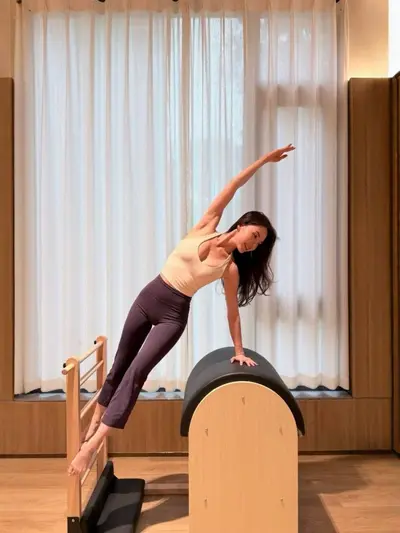 Ultra High-Waist Mid-Length Slightly Flared Yoga Pants