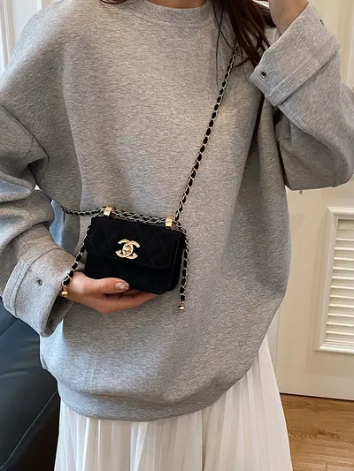 Mini-Damentasche mit Rautensteppung, Kette, Achseltasche, Modell 2025 - 6