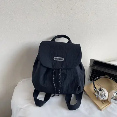 Leichter Nylon-Mini-Rucksack für Damen, Reise - 6