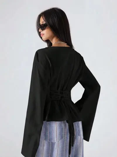 Women's Solid Color Boat Neck Flared Long-Sleeve T-Shirt