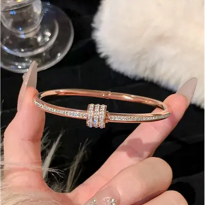 Real Gold Electroplated Zircon Titanium Steel Bracelet for Women, Fashion-Forward, Simple and Premium Bracelet, Niche Temperament, Versatile Hand Jewelry Wholesale - 7