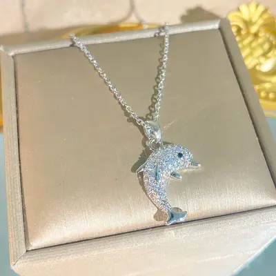 Dolphin pendant necklace, women's, minimalist chain - 2
