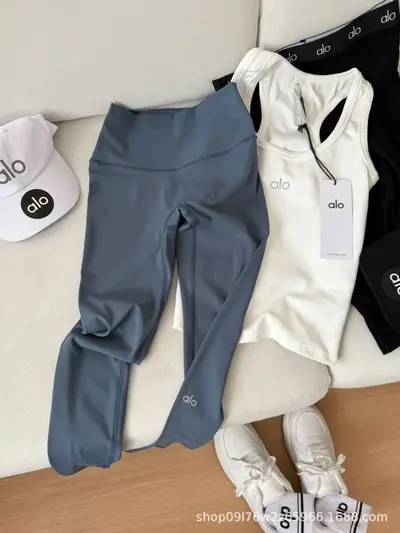 Alo Leggings, schwarz, hoher Bund, bauchformend - 10