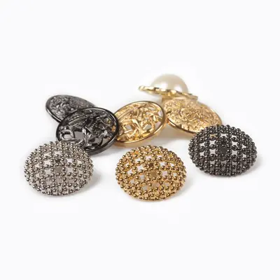 Hollow Pearl Gold Metal Button, Round
