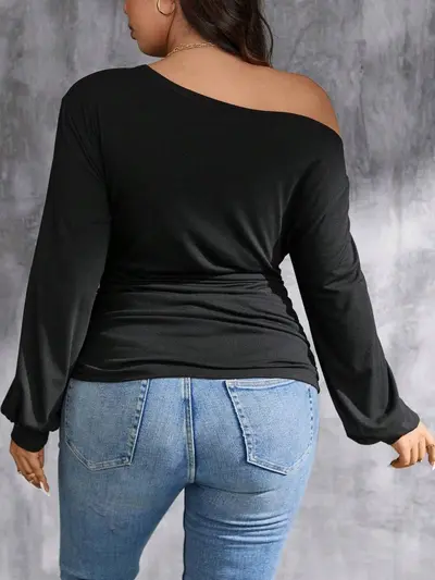 Plus Size Women's T-Shirt with Sloped Collar and Dropped Shoulders, Autumn/Winter