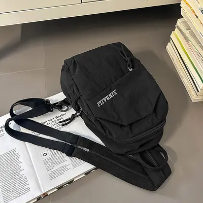 Unisex Chest Bag, Waterproof, Lightweight Travel Bag - 7