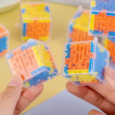 3D Rolling Bead Maze Cube, Early Education Puzzle Toy for Children - 4
