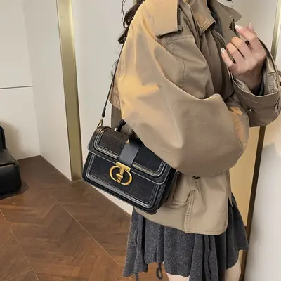 2026 Women's Retro Small Square Bag, Single Shoulder or Crossbody - 3