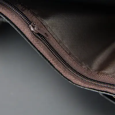 Men's Matte Wallet with Chain, Multi-Card Slots and Coin Pocket - 4
