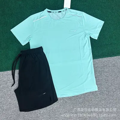 批发田径运动速干套装短袖短裤面料亲肤速干排汗强合身助力各运动 - 10