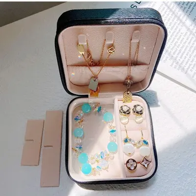 Tragbare Schmuckaufbewahrungsbox mit mehreren Ebenen und Fächern für Ohrringe, Halsketten und Ringe – koreanisches minimalistisches Design für Reiseschmuckbox - 9