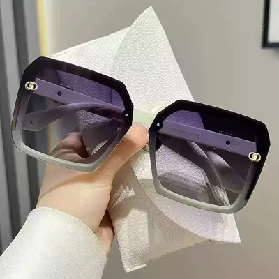Women's Large Square Frame Sunglasses with UV Protection - 3