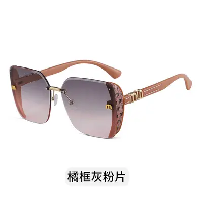Women's Square Sunglasses, Premium Look, UV Protection for Travel - 10