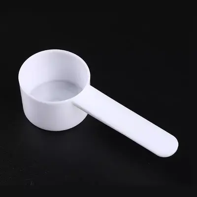 Gıda sınıfı 10g 20ml kaşık şeffaf PP plastik ölçüm kaşığı süt tozu kaşığı düz tabanlı ölçekli kaşık karıştırma ölçüm kaşığı
