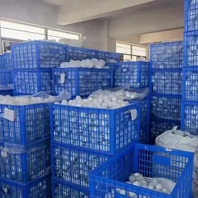 B22卡口LED球泡灯 高亮节能灯泡 家用客厅照明节能灯现货批发