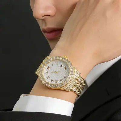 Herren-Quarzuhr mit quadratischem Zifferblatt und Strass