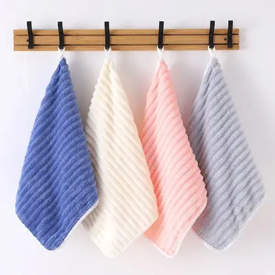 [Hot sale, in stock] Candy striped bath towel coral fleece 30*60 quick-drying absorbent towel factory wholesale