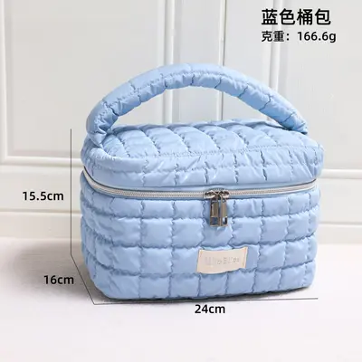 Plaid Quilted Cosmetic Bag with Divider, Large Capacity, Handheld - 8