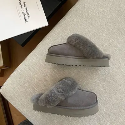 Thick-Sole Lamb Wool Crossover Winter Slippers for Women - 13
